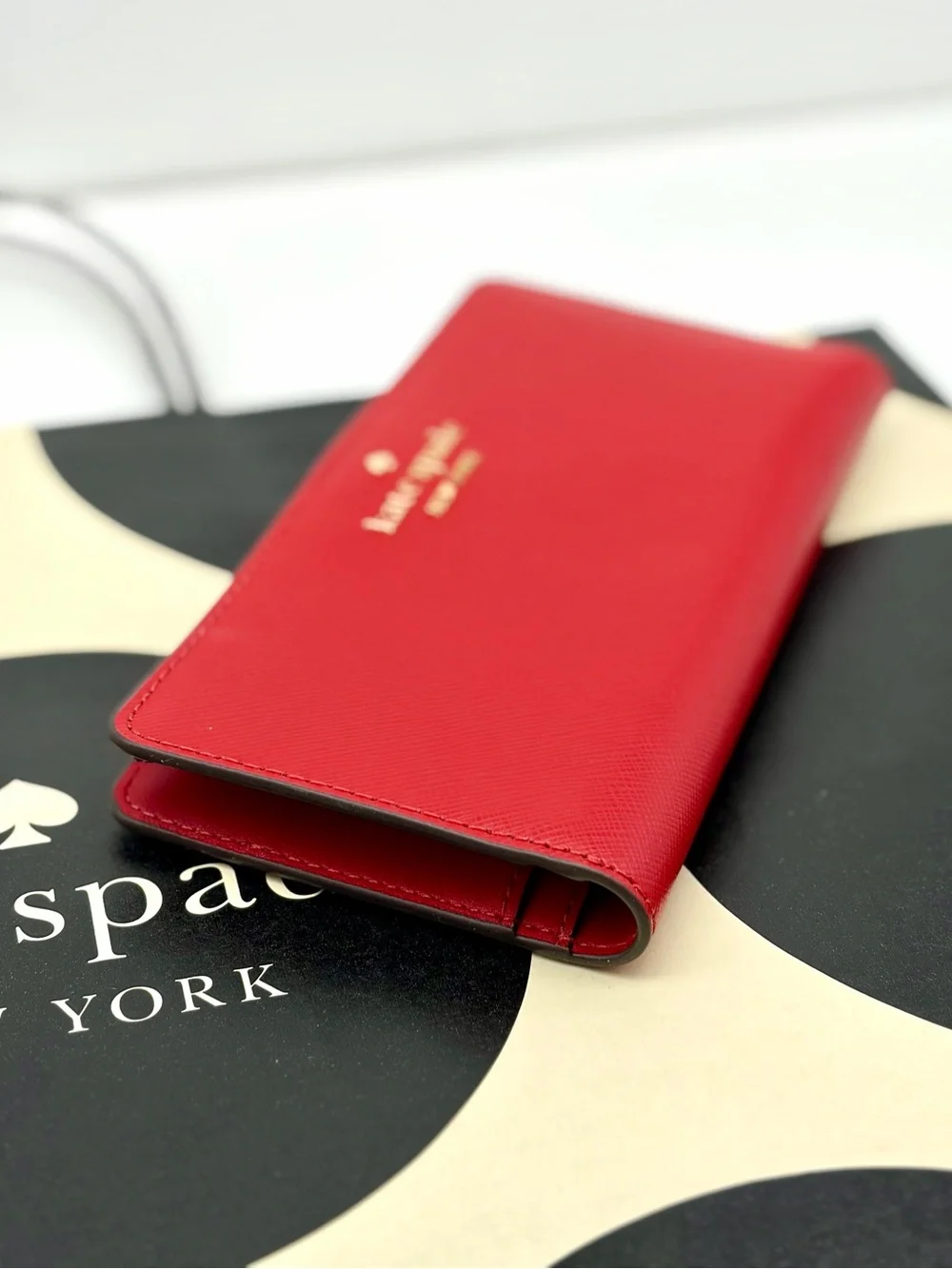 Kate Spade Large Madison Slim Bifold Wallet Red NWT